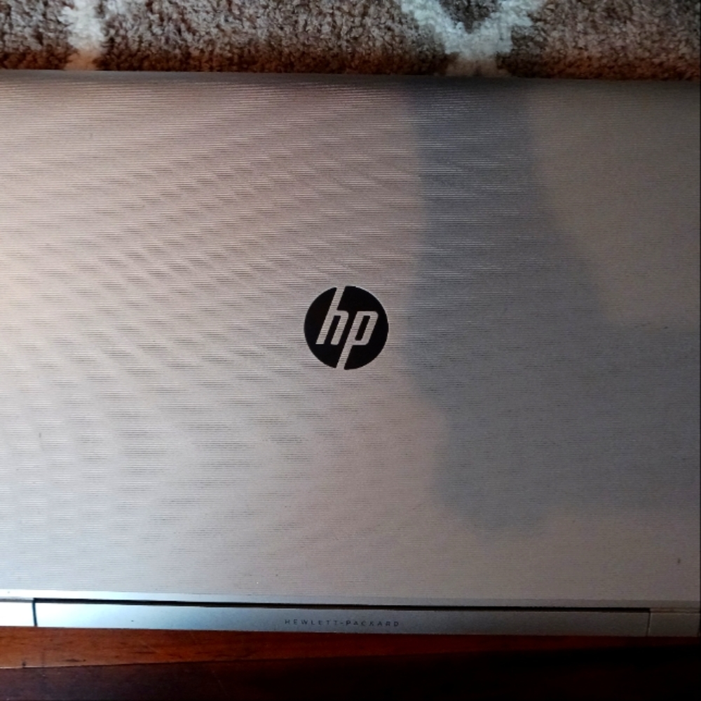 Gently used HP laptop